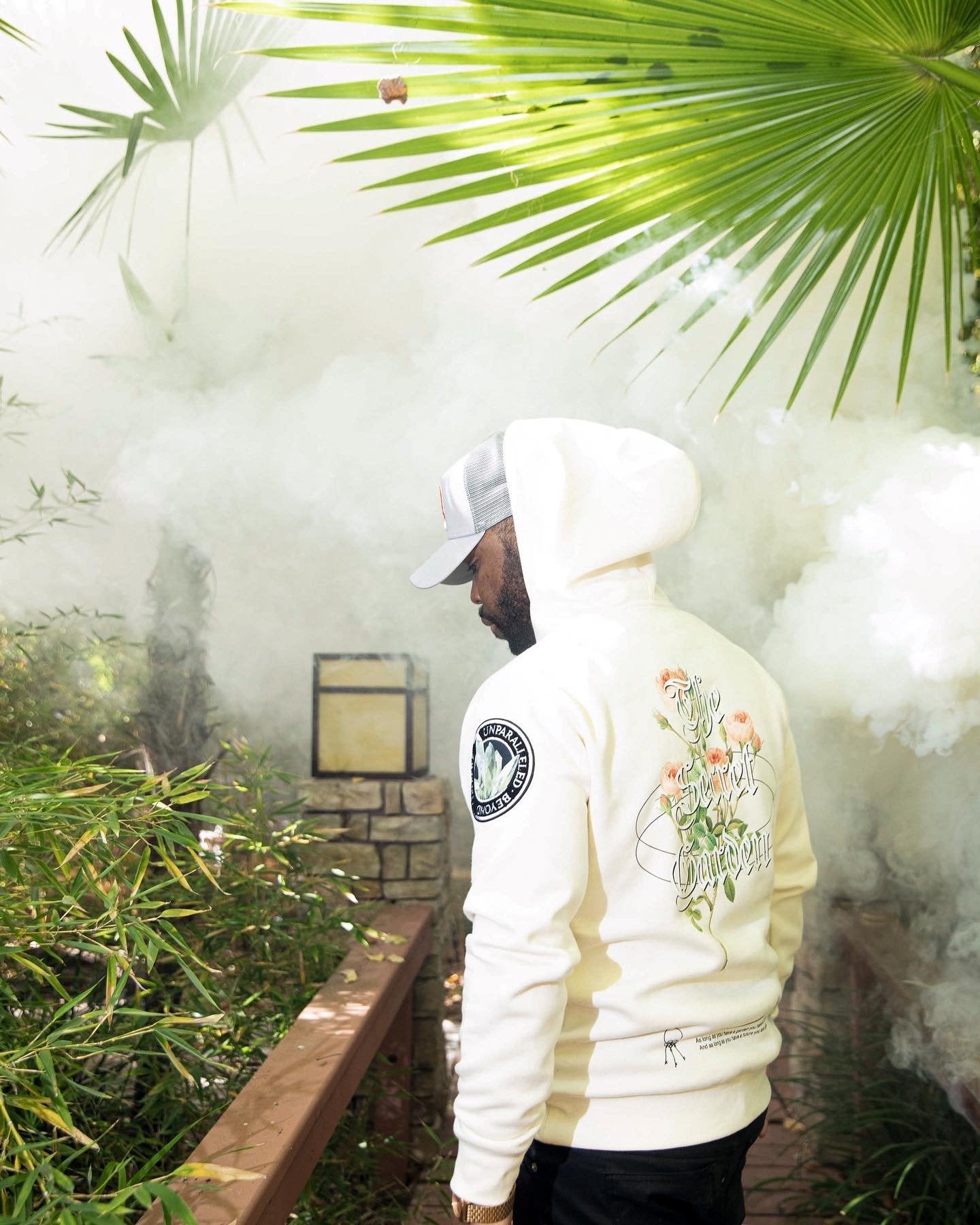 THE SECRET GARDEN HOOD - RisexCompany