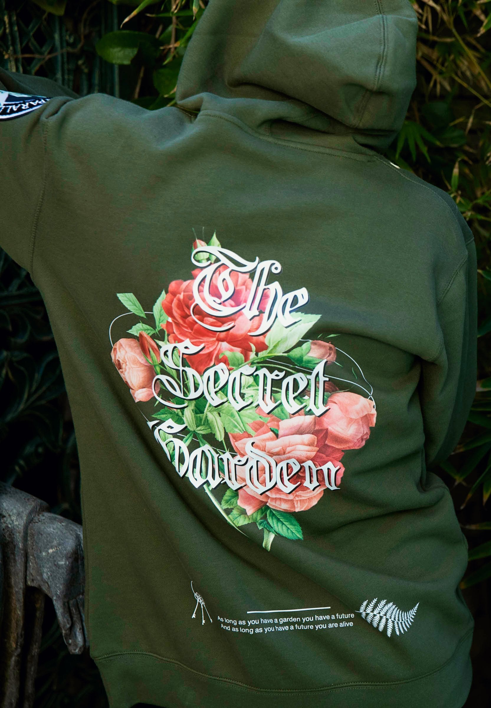 THE SECRET GARDEN HOOD - RisexCompany